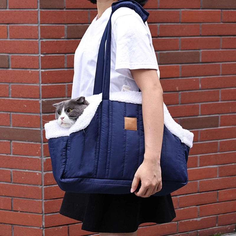 Pet Handbag Cats Carriers Bag Soft Big Capacity with Safety Strap Breathable Pet Carriers Sightseeing Bag